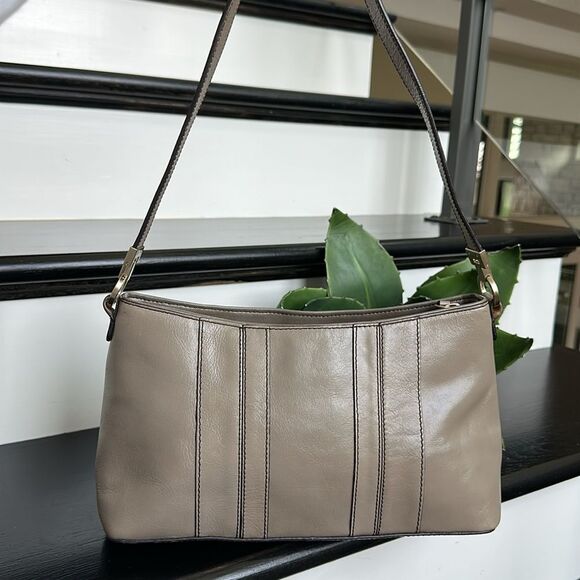 Etienne Aigner Genuine Leather Shoulder Bag Taupe Neutral Purse Like New/new - Picture 4 of 11